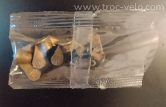 Ecrous papillons laiton mini filetage 6mm en Tbé - 2