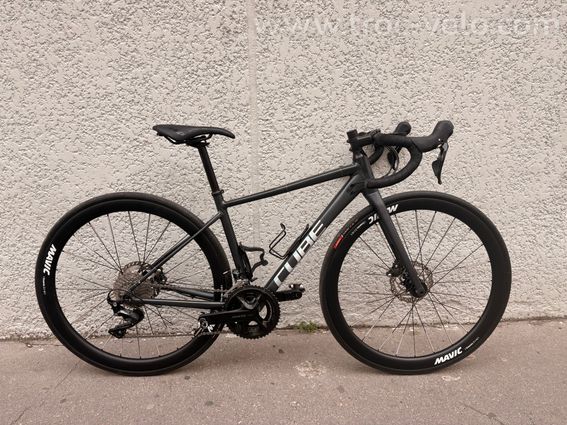 Vélo route XS CUBE AXIALE RACE avec roue carbone