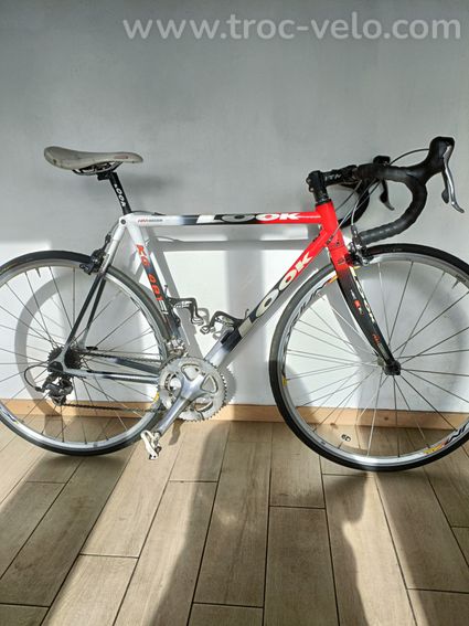 Vélo Carbone look 461SL