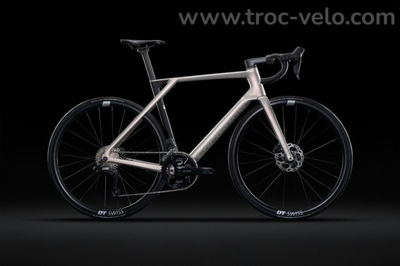 Velo De Route Lapierre Xelius Drs 6 0 Shimano 105 Di2 12v 700 Mm Gris Beige 2026 T M 170 182cm Velo D Exposition - 2