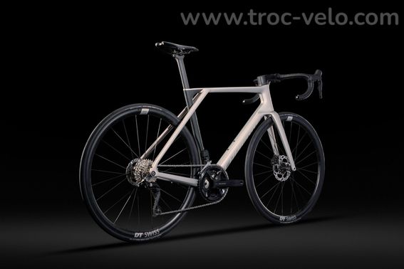 Velo De Route Lapierre Xelius Drs 6 0 Shimano 105 Di2 12v 700 Mm Gris Beige 2026 T M 170 182cm Velo D Exposition - 3