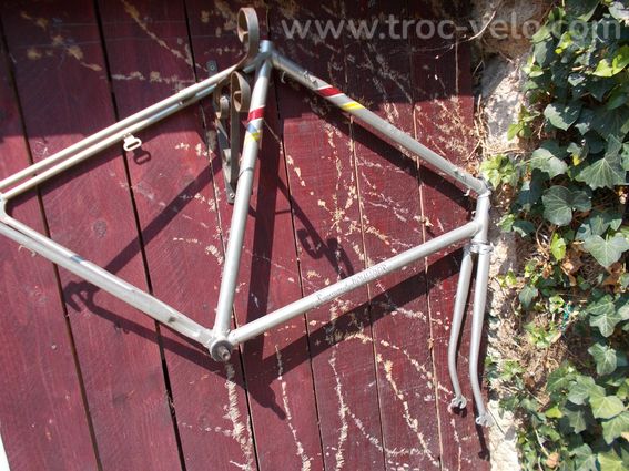 1 jeux de roues 700 de 1975 acier roulibre de 5 - 6