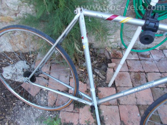 1 jeux de roues 700 de 1975 acier roulibre de 5 - 8
