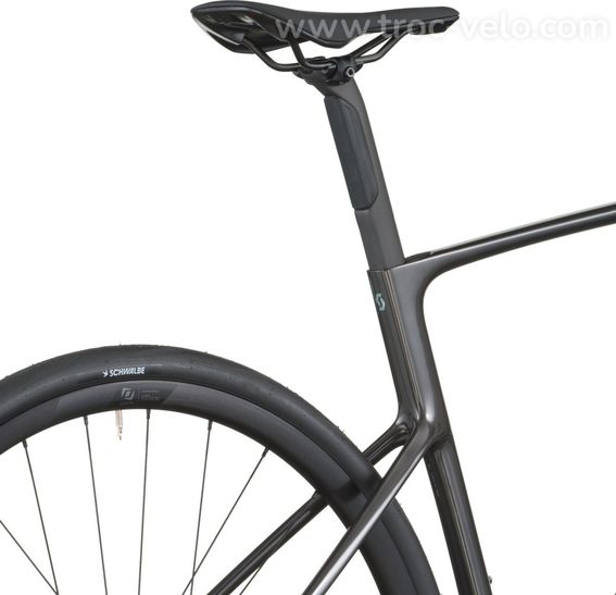 Velo De Route Scott Addict 40 Shimano 105 Di2 12v 700 Mm Noir 2026 T M 170 178   Velo D Exposition - 8