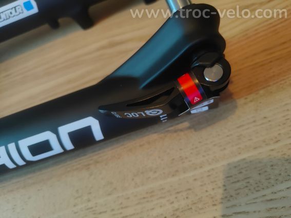 Fourche suntour aion 35 neuve - 4