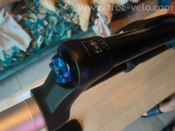 Fourche suntour aion 35 neuve - 5