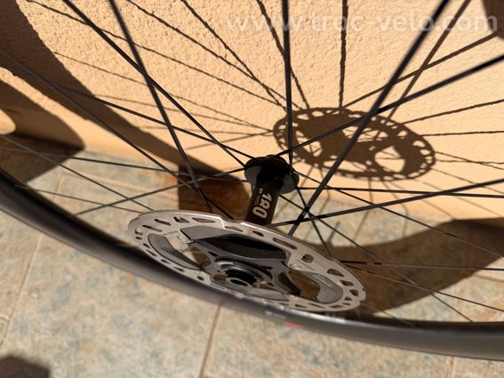 Paire de roues DT Swiss ARC 1100 Dicut Disc - 5