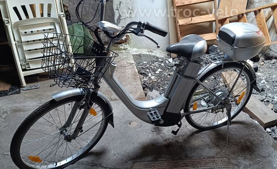 Velo electrique TBE Batterie neuve