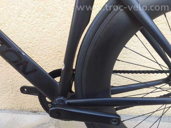 AVENTON Mataro  - 4