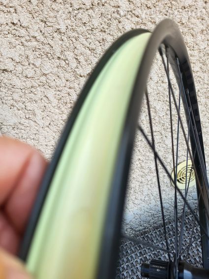 Roues VTT 29 pouces etat neuf - 2