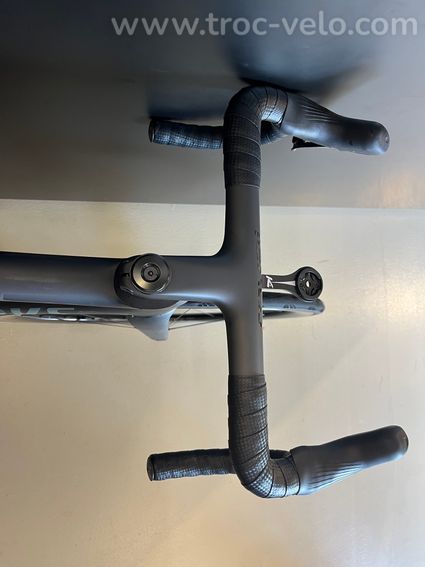 TARMAC SWORKS SL8 - 4