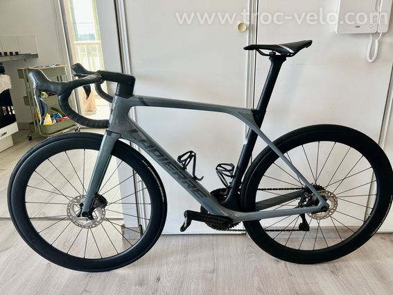 Vélo de route Lapierre (di2)