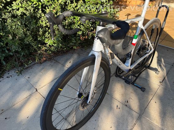 Velo route Colnago V3RS FROZEN edition Roue carbon  - 14