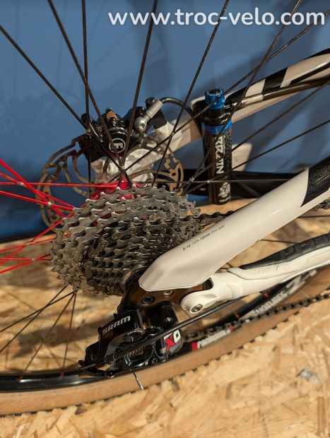 Specialized Epic Expert EVO taille M - 2