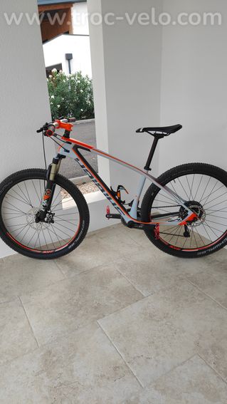 Vitt carbone full XT neuf - 2