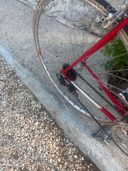 Vends vélo Peugeot Urago 1976 - 5