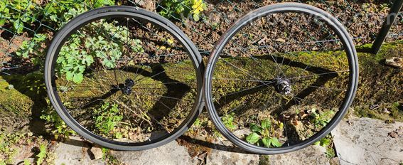 Roues pneu 650c artisanles