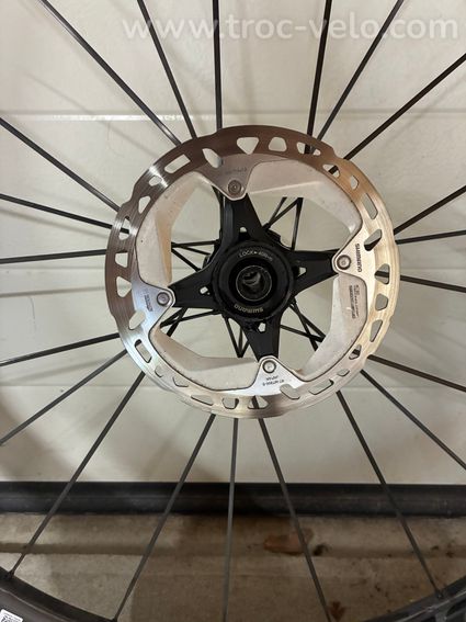 Paire de roues CADEX 42 mm Tubeless – État exceptionnel - 3