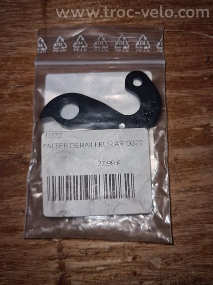 Patte de dérailleur D372 - 2