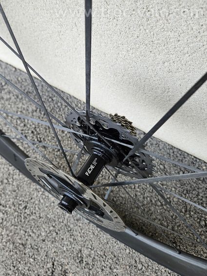 Paire de roues Newmen Streem Sprinter VONOA Disc Centerlock Tubeless PP12/100 - 12/142mm XDR  - 7