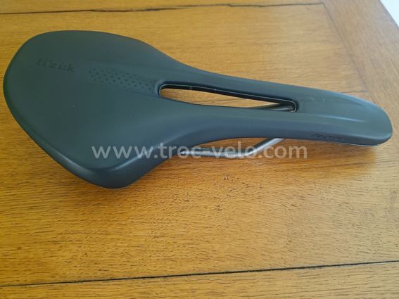 Selle fizik vento Antares R3 Noir