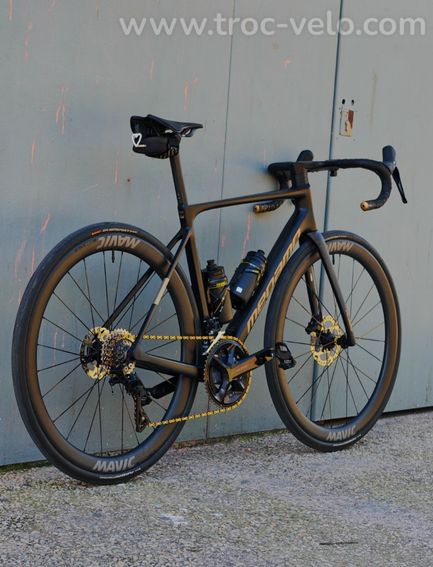 Megamo RAISE 2025 Full carbone