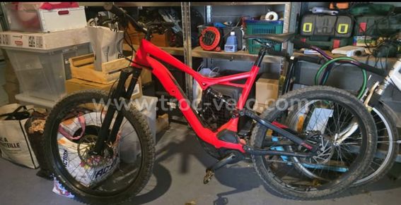 SPECIALIZED -TURBO LEVO