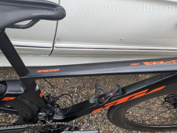 KTM Revelator Lisse Duraace Di2 12V - 4