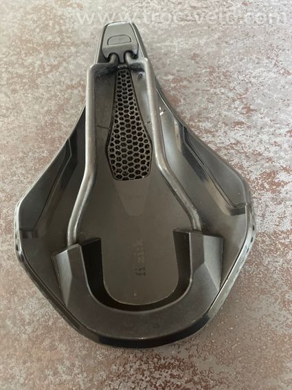 selle vélo Fizik modèle vento full carbone - 4