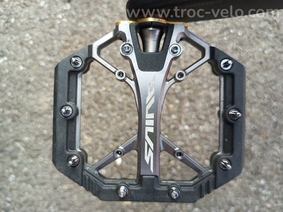 Scott gr 10 2026 carbone - 4