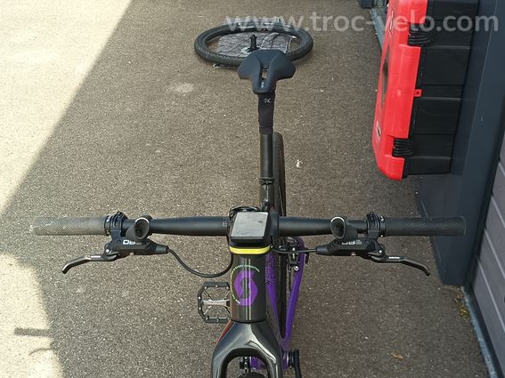 Scott gr 10 2026 carbone - 11