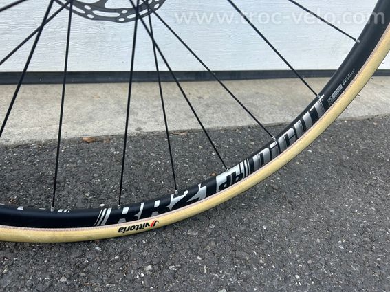 OPEN UP Taille M inclus 2 paires roues, 1 route en 700cc &1 Gravel en 27.5 - 2