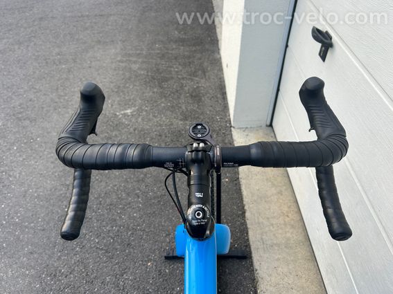 OPEN UP Taille M inclus 2 paires roues, 1 route en 700cc &1 Gravel en 27.5 - 8