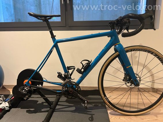OPEN UP Taille M inclus 2 paires roues, 1 route en 700cc &1 Gravel en 27.5 - 9