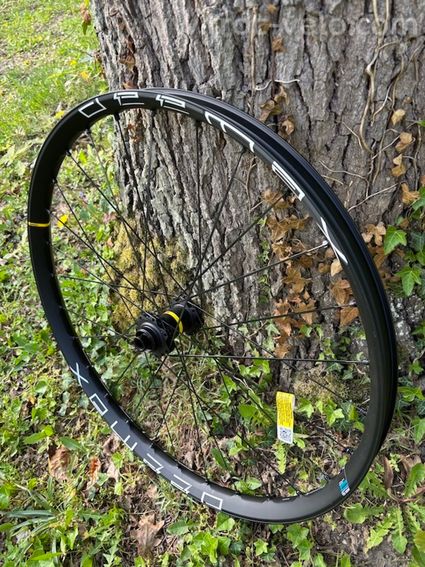 Mavic E DEEMAX S35 27.5 avant Neuve - 2