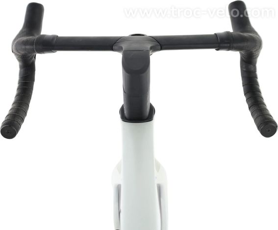 Produit Reconditionne    Velo De Route Look 795 Blade Rs Ultegra Di2 2025    Tres Bon Etat - 6