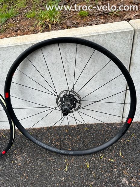 Roues Bontrager Paradigm Elite TLR sram XDR - 2