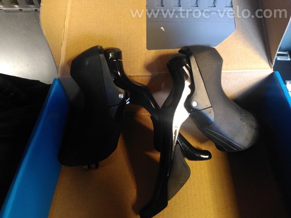 Commandes Shimano 105 2x11v  - 3
