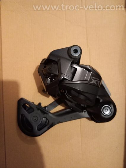 Groupe SHIMANO XT Di2 12v