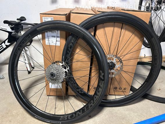 Paire de roues Bontrager AEOLUS RSL 37mm
