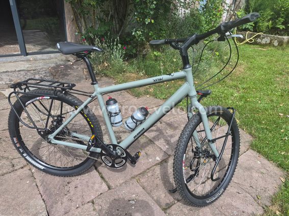 Vélo de voyage randonnée trekking moyeu rohloff