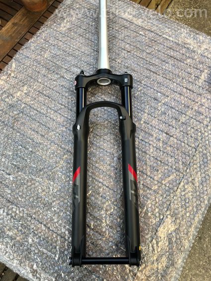 Fourche VTT Suntour Raidon 32 RLR 29" 100 mm BOOST - neuve - 2