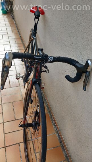 Vélo de course Focus Izalco Max DI2 - 3