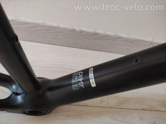 Kit cadre carbone route Focus Cayo t.M avec fourche - 4