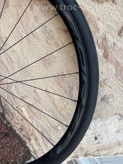 Roue vélo route ou gravel - 3