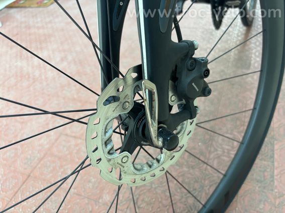 Specialized Roubaix SL4 Pro Disc Race + Garmin Edge 530 - 4