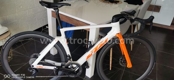 Ktm revelaror lisse aero disc taille 52