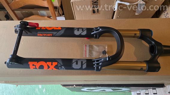 FOX 36 Factory 27.5 Grip2 160 neuve