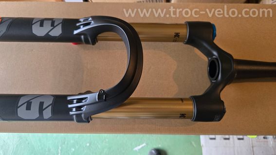 FOX 36 Factory 27.5 Grip2 160 neuve - 3