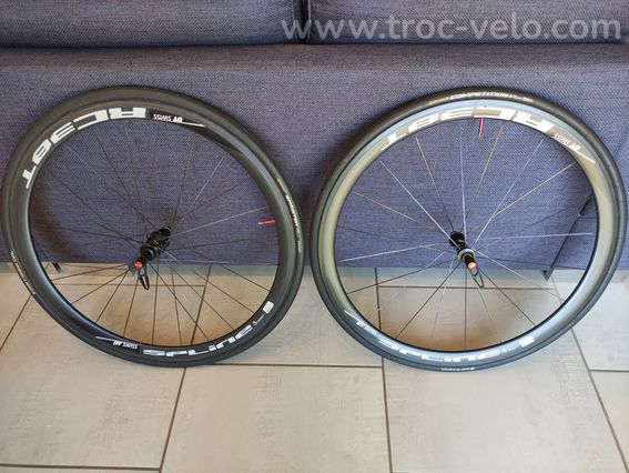 Roues carbone DT RC38T à boyaux pour freinage patins - 2